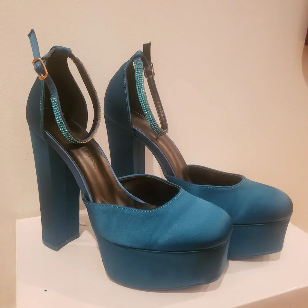 3/$24 Teal Satin Platform Block Heels - Picture 4 of 6
